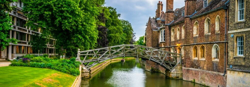 Newtons Mathematical Bridge Cambridge